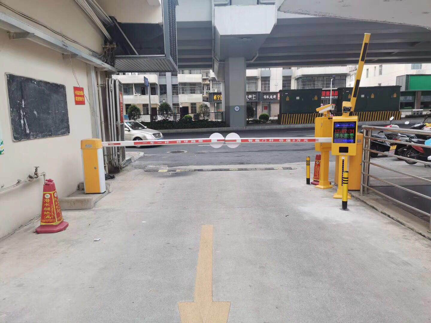 赣州停车场收费系统