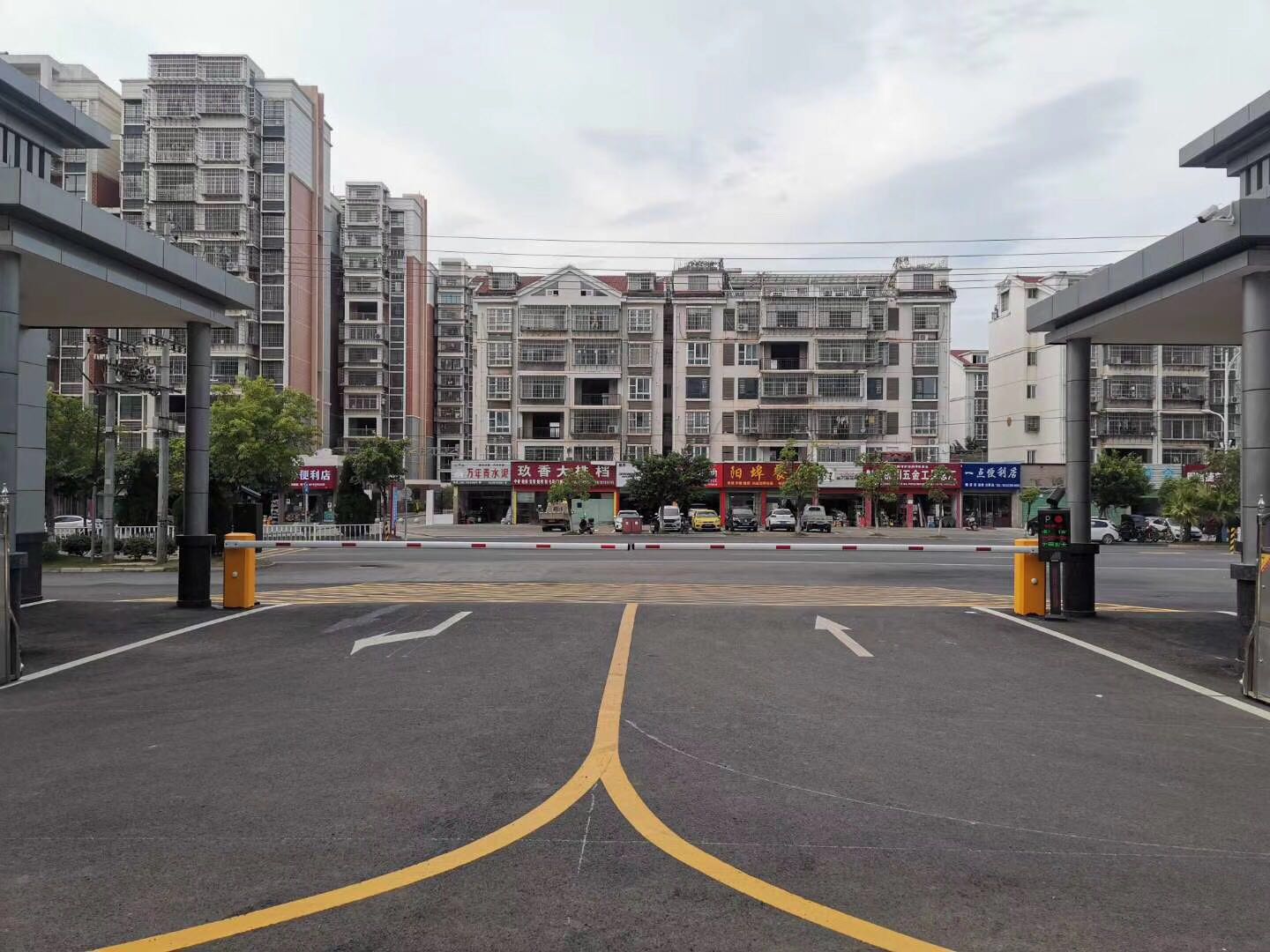 公安局车牌识别系统多少钱？
