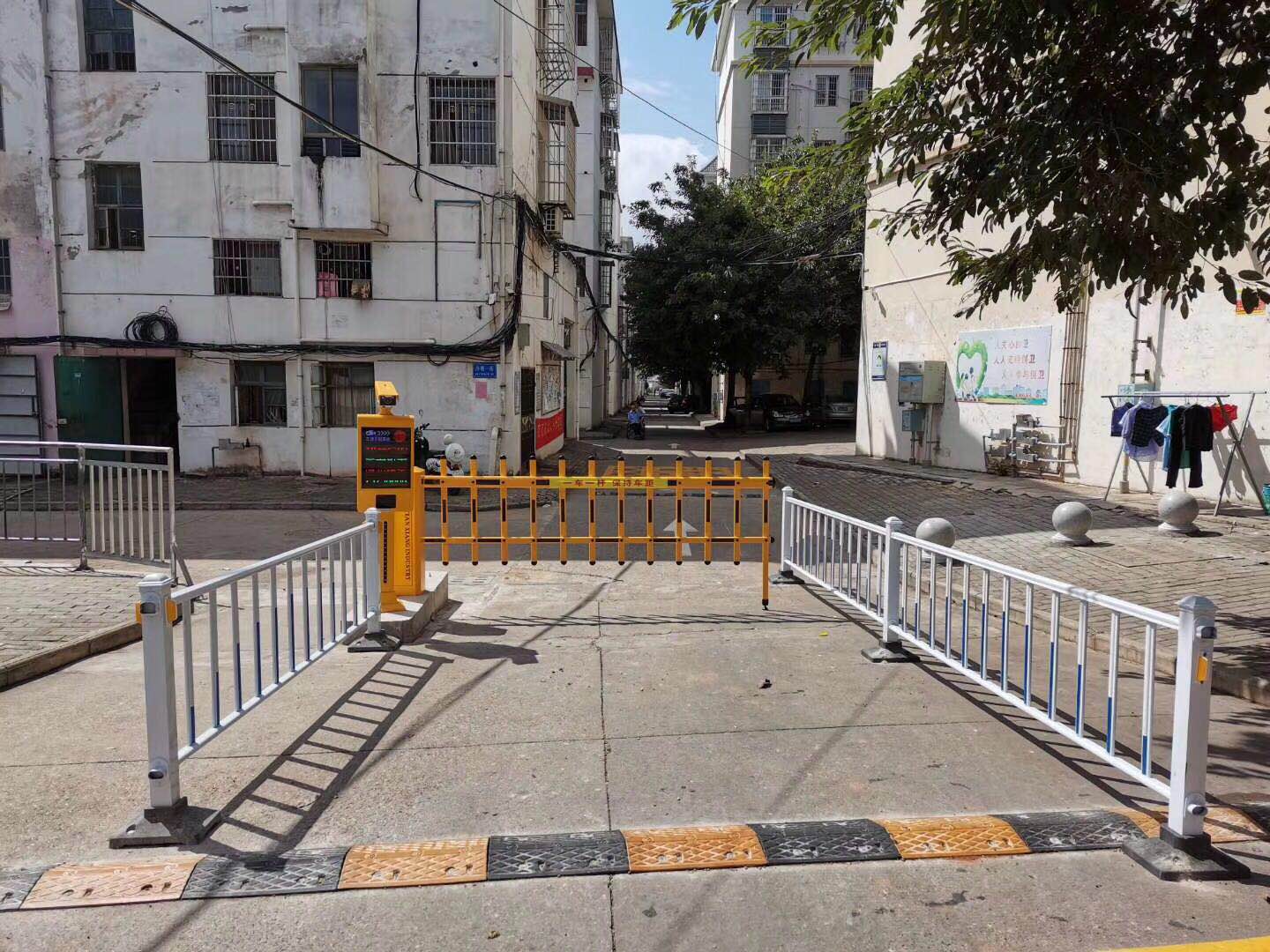 赣州栅栏道闸系统价格