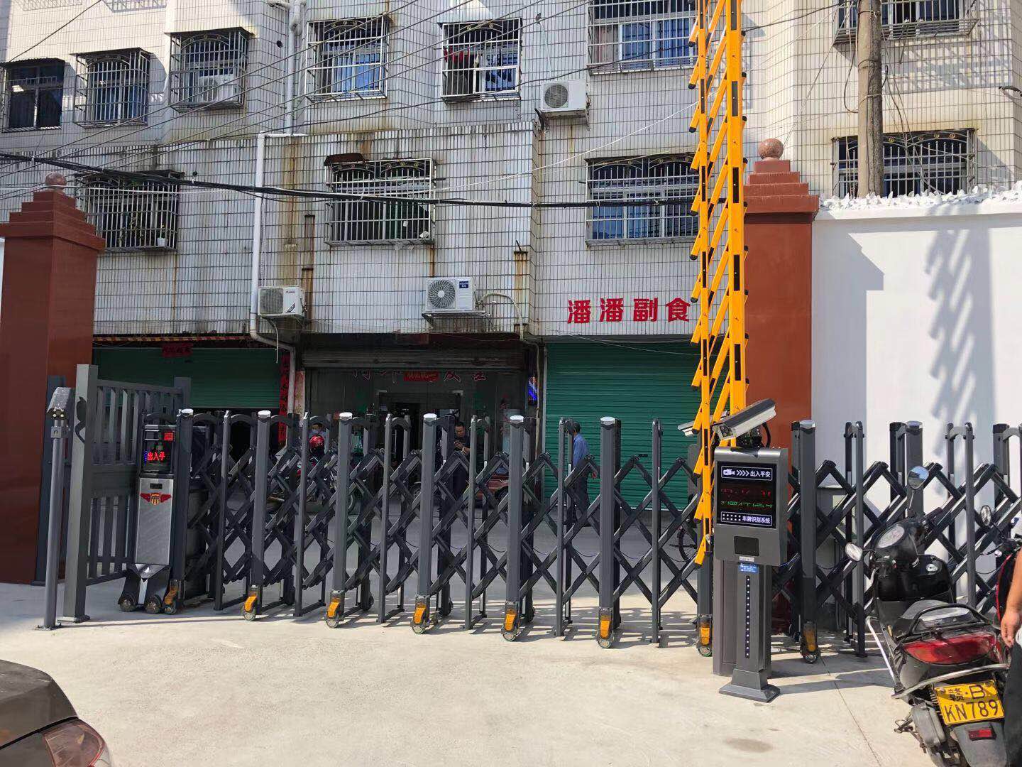 电动伸缩门系统多少钱